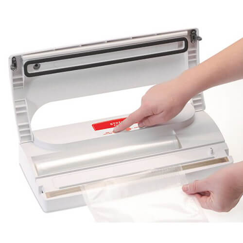 food-vacuum-sealers-Australia-use-a vacuum-sealer
