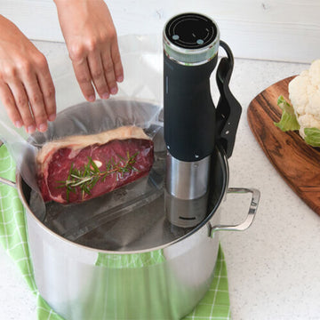 Sous-vide cooking made easy - look up cooking times!